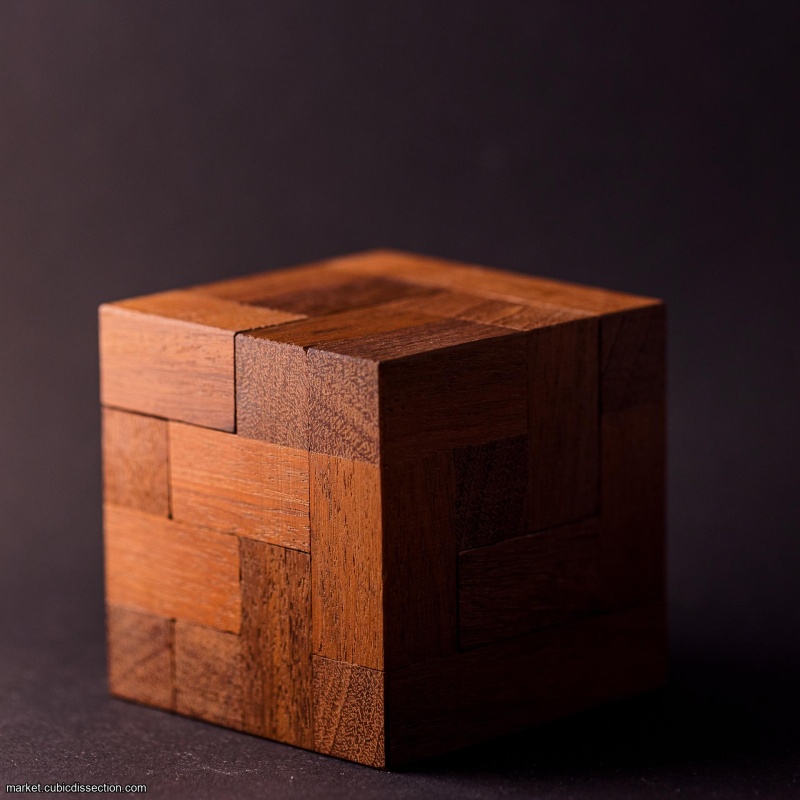 Threaded Cube by Tom Jolly