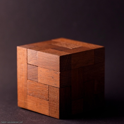 Threaded Cube by Tom Jolly