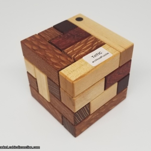 TriTIC - Turning Interlocking Cube