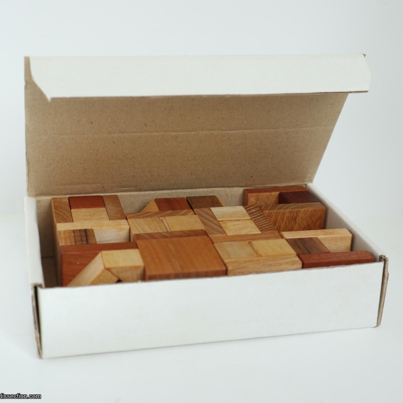 Twisted Halfcubes