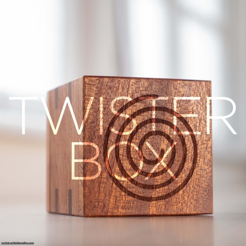 Twister Box - Pelikan - Sold out