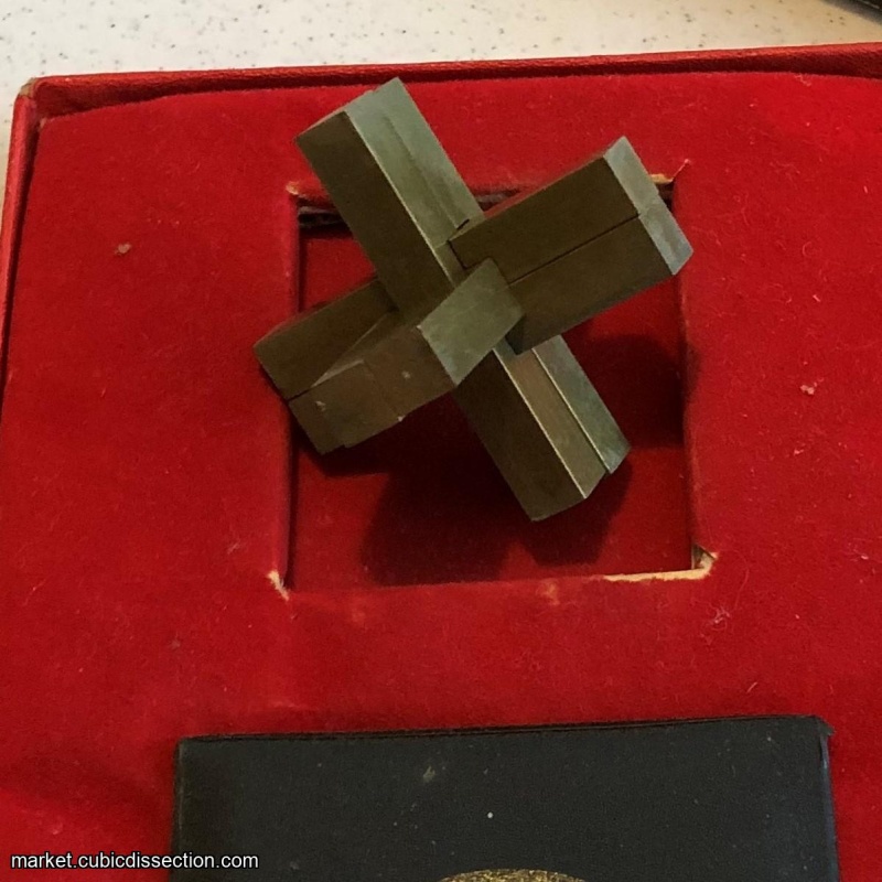 The Ultimate Puzzle (Brass Burr)