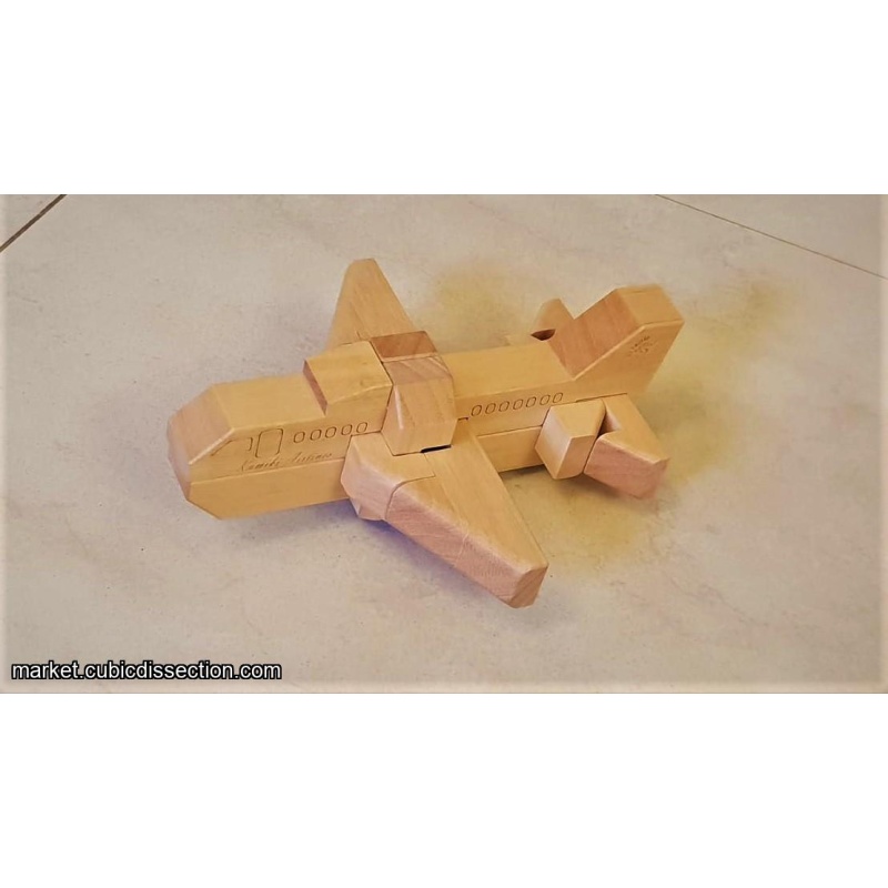 Kumiki Airlines by Juno