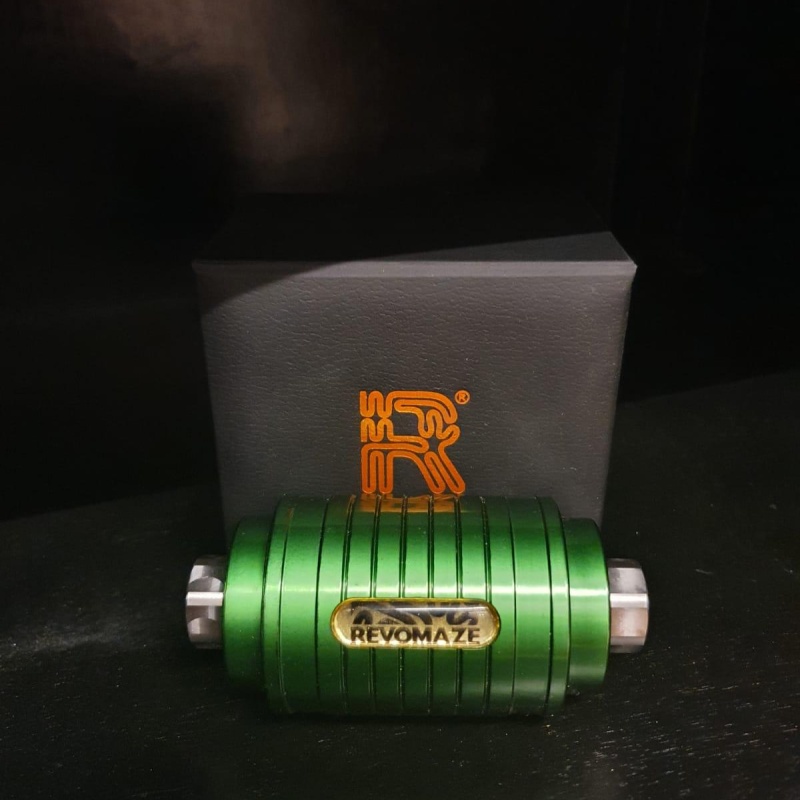 RevoMaze Green by Chris Pitt