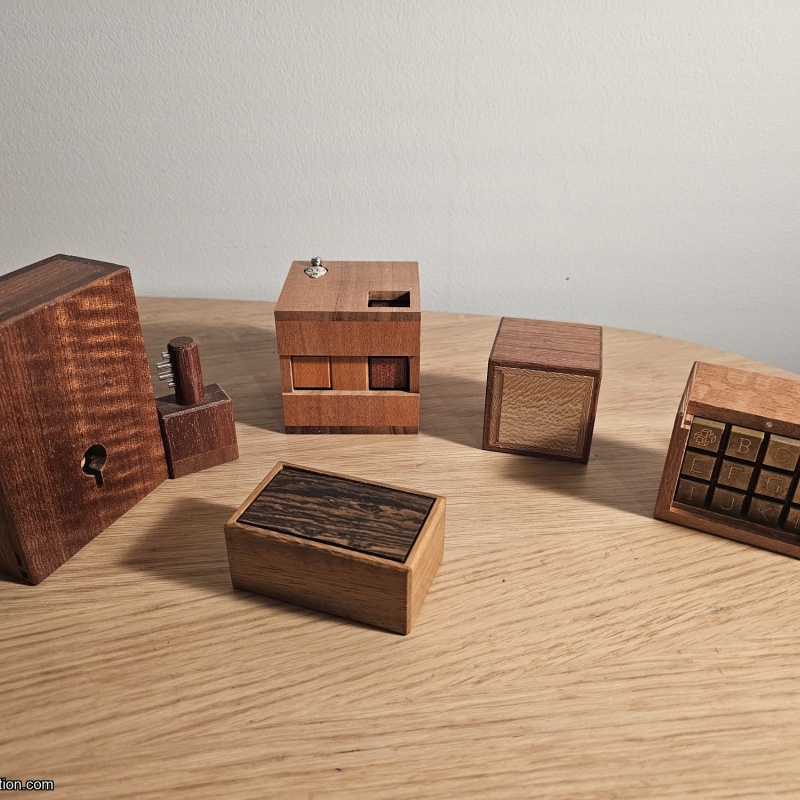 28 Puzzles in a box
