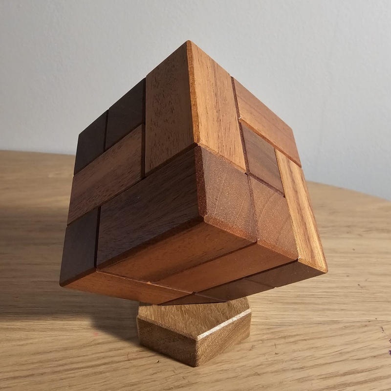 Sequential Discovery Cubed Box (SDCB)
