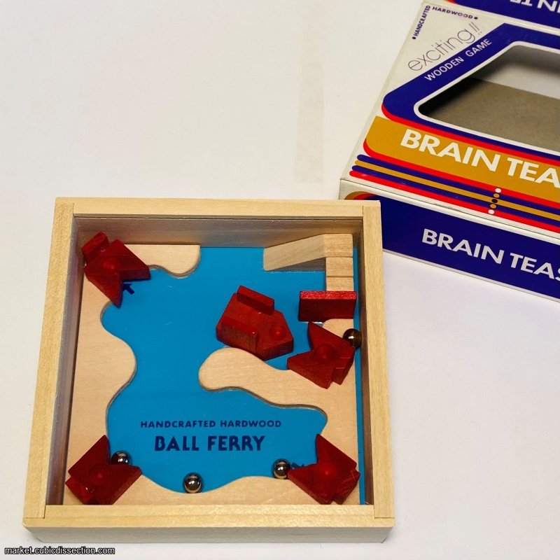 WADA Ball Ferry 4"x4" red boats dexterity game