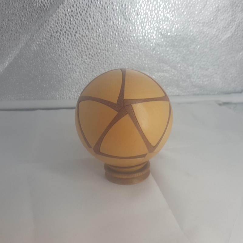 EXPLODING ICOSA - BALL