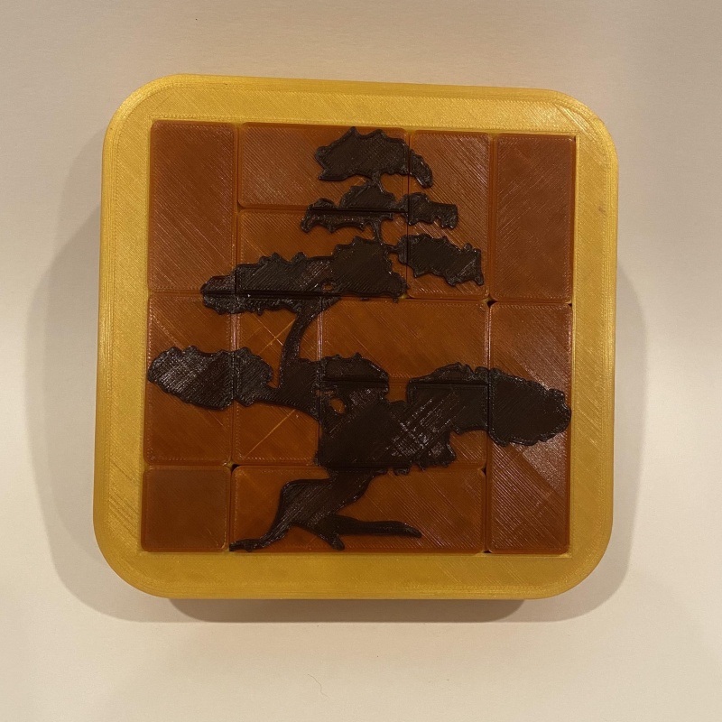 Tree Box by Diniar Namdarian