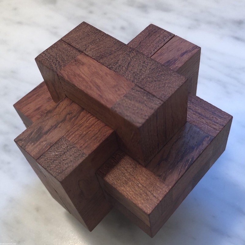 Crooked 6 board burr