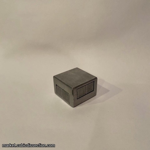 Piston Burr by Marcell Gillen