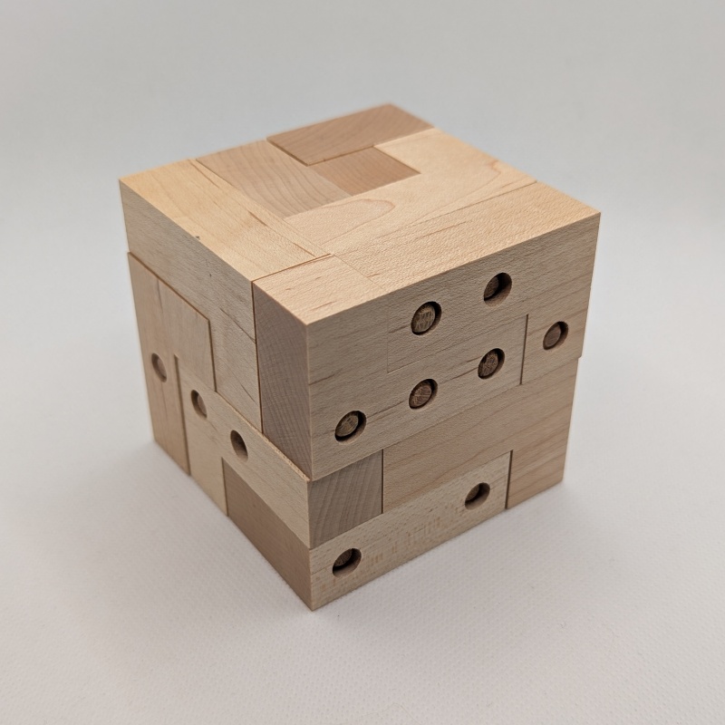 Logical Progression Burr (Cubic Dissection)
