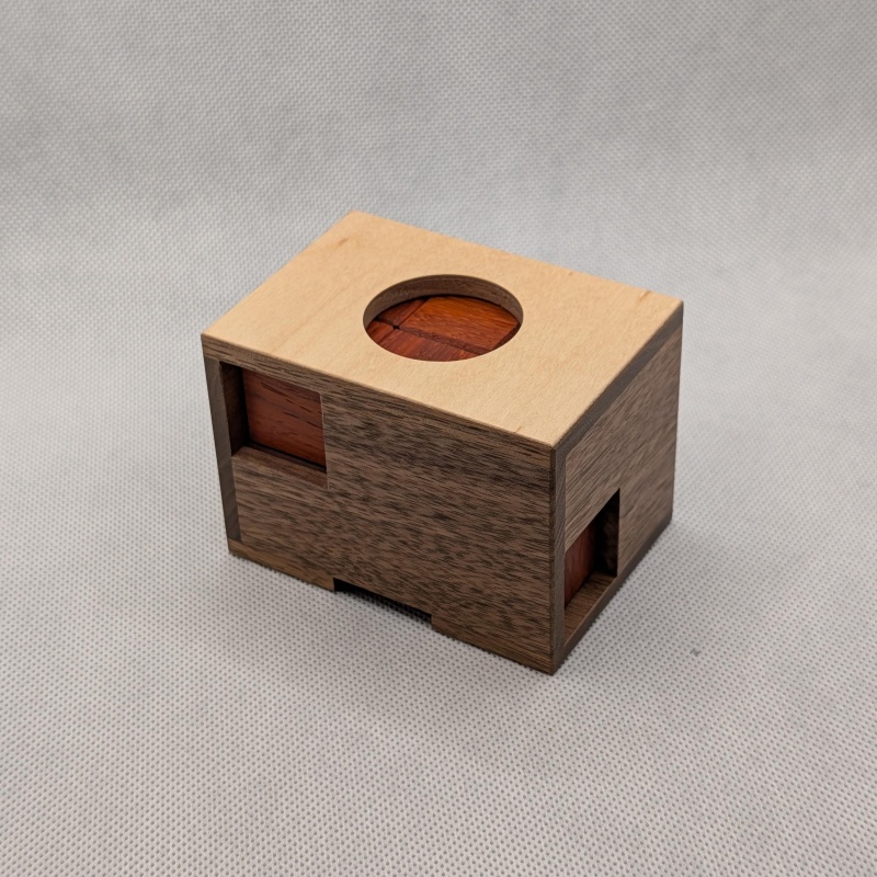 Jammed Coin (Minima Tokyo)