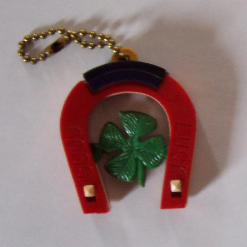 Vintage 4-Leaf Clover Keychain Puzzle