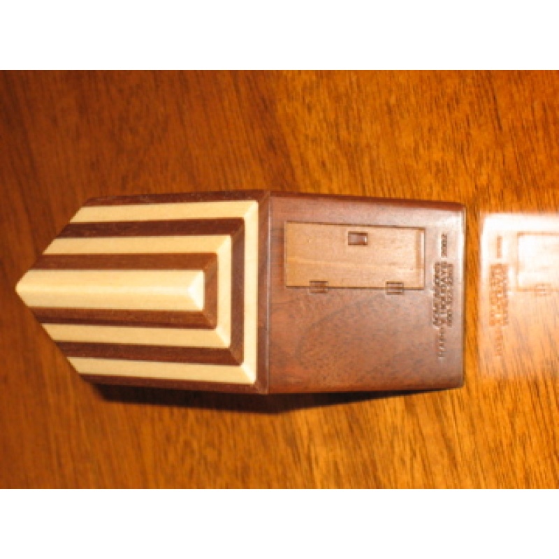 James R Youngblood - Outhouse Puzzle Box by Izumiya-Goto-san