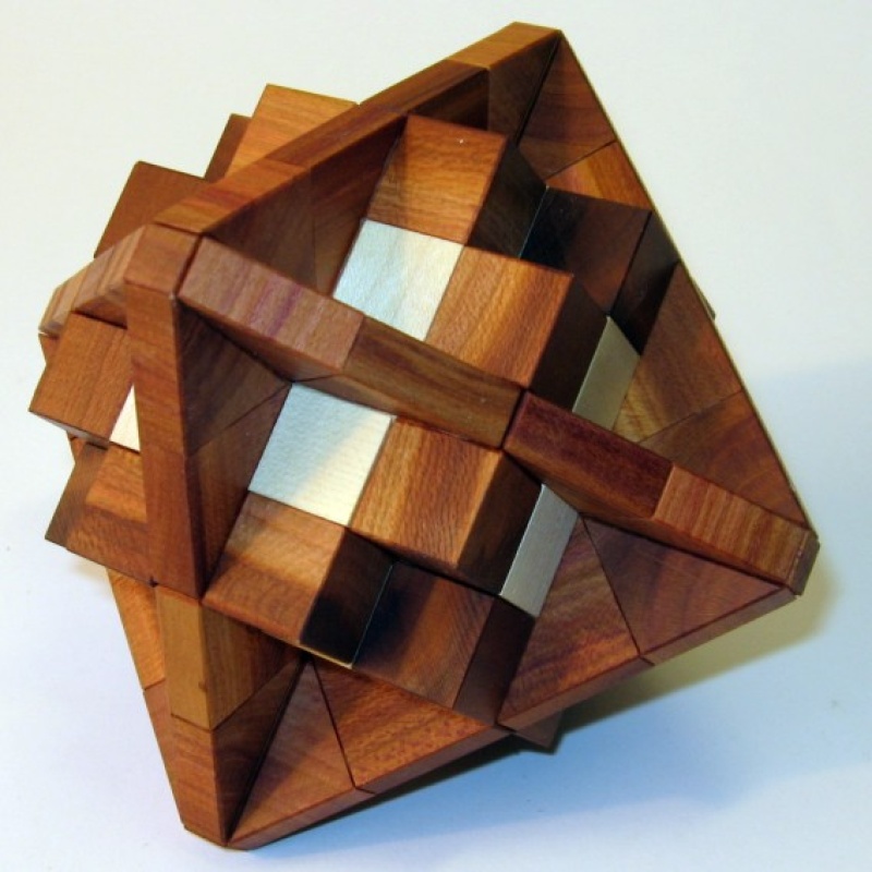 Vinco - Octaro Prism by Vinco