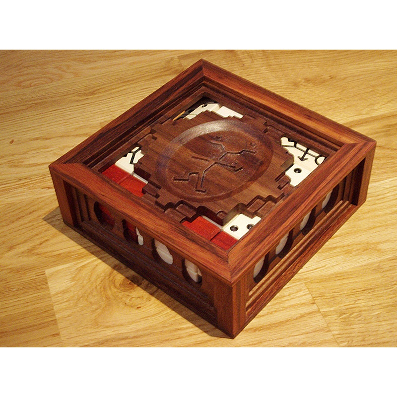 Robert Yarger - Stickman Domino Puzzle box (n.16) by Robert Yarger & John Devost