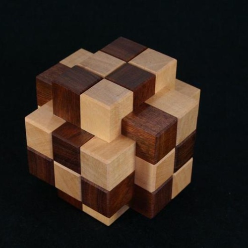 Unknown - 18 Piece Level 5 Burr by Wayne Daniels