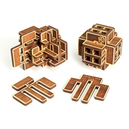 Ronald Kint-Bruynseels - Tubular Burr Box (Cherry - Maple) by Pacific Puzzleworks (Lee Krasnow)