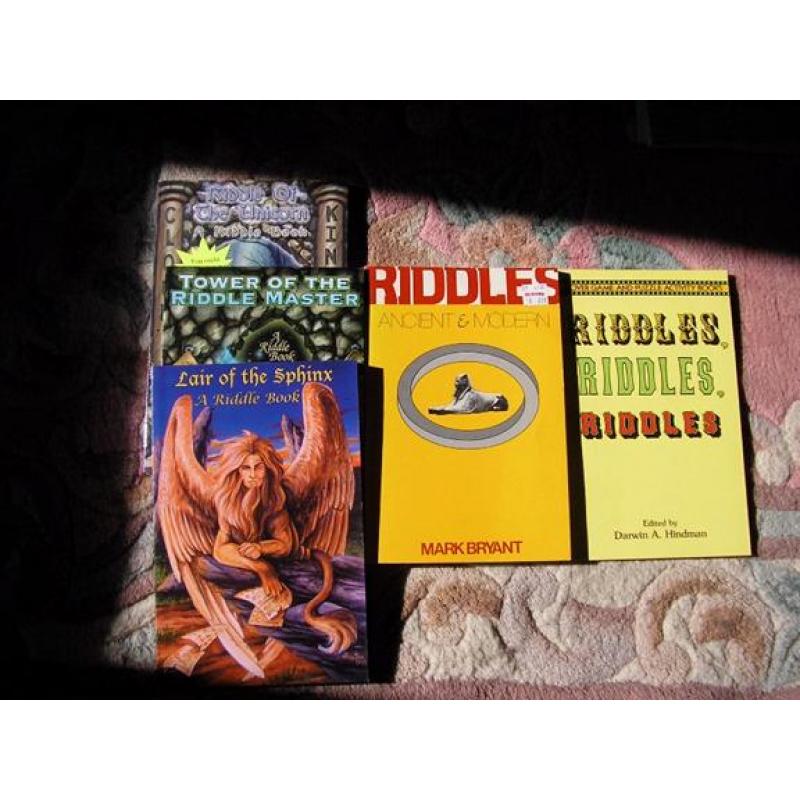 Five Riddle books; Riddles Ancient and Modern, Mark Bryant plus others