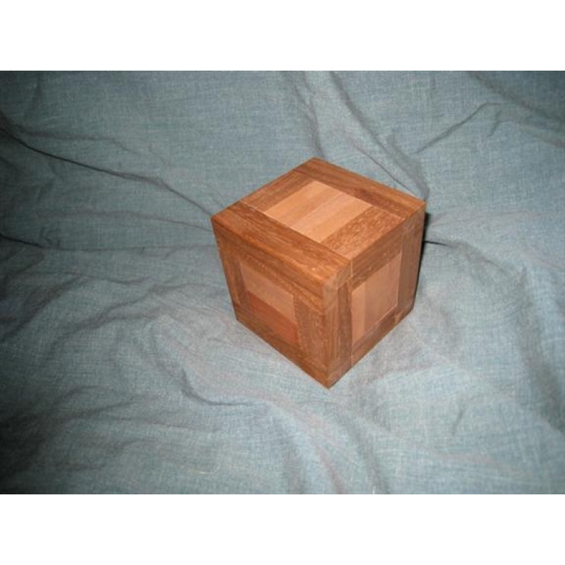 Pelikan Puzzle - Level 98 burr