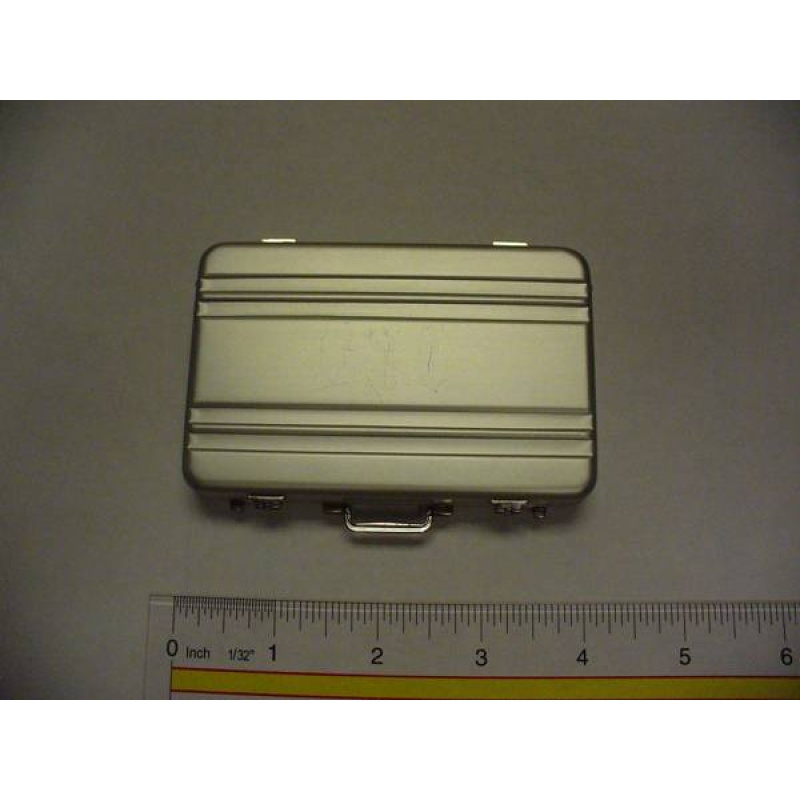 Open and Shut Case puzzle box - Livewire Puzzles