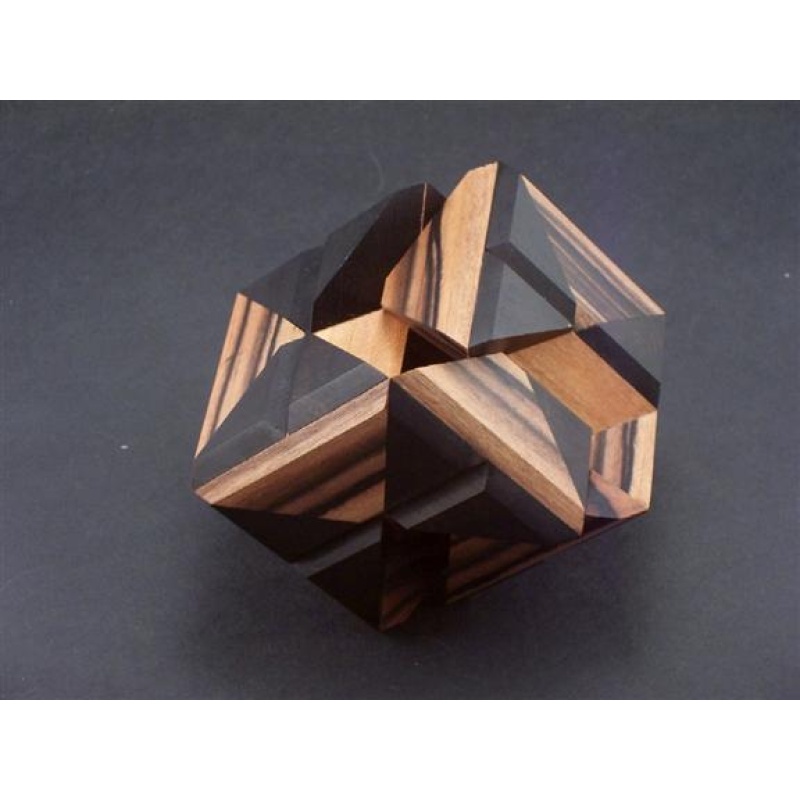 Diagonal Cube