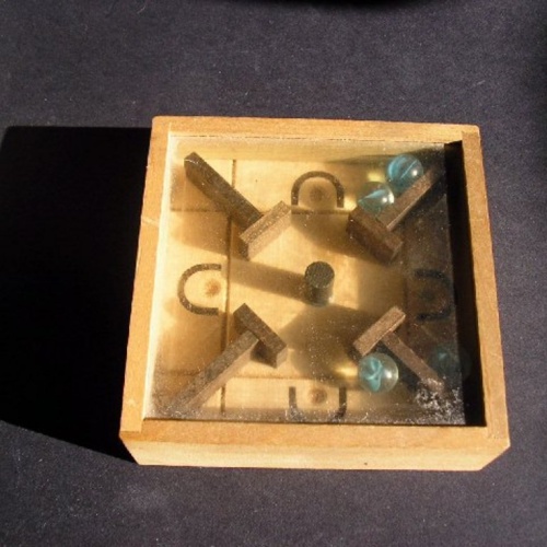 Unknown - old wood dexterity marble puzzle - made in Japan