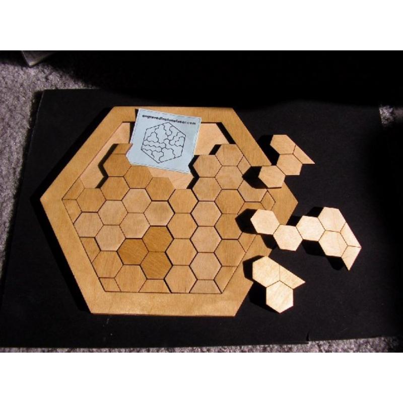 Hexagonal tray puzzle