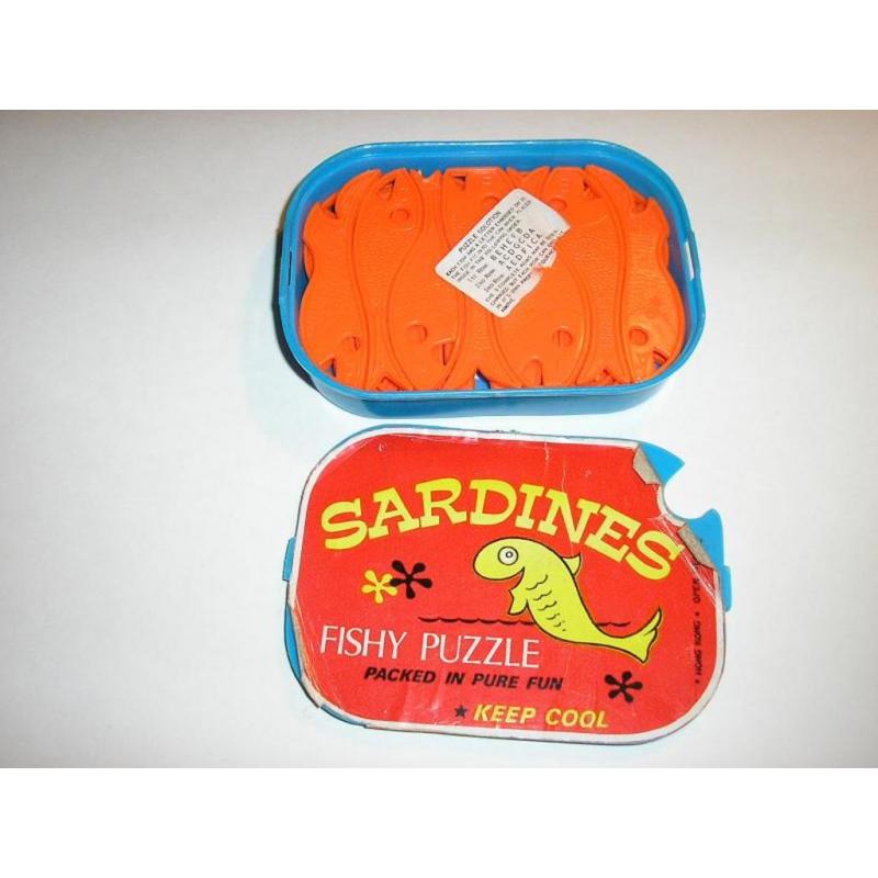 Sardines (packing puzzle)
