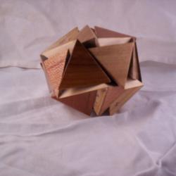 SPINNING ICOSA POLYHEDRA