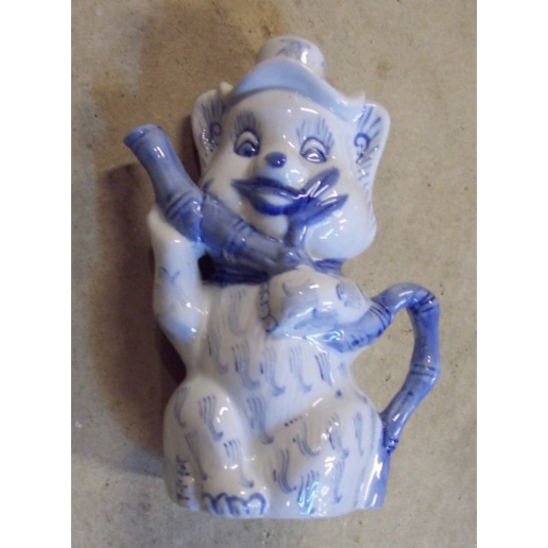 Porcelain BEAR Shaped Bottom-Filling Puzzle Jug