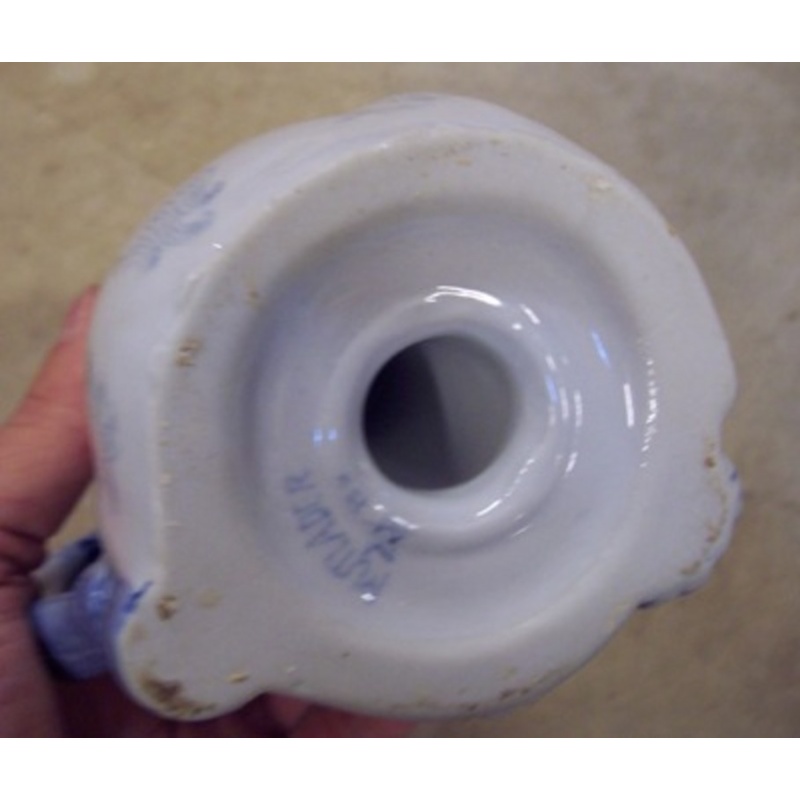 Porcelain BEAR Shaped Bottom-Filling Puzzle Jug