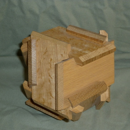 Hollow Burr box
