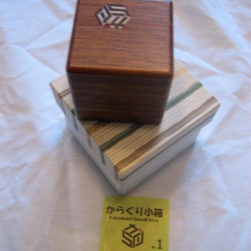 Karakuri Small Box # 1