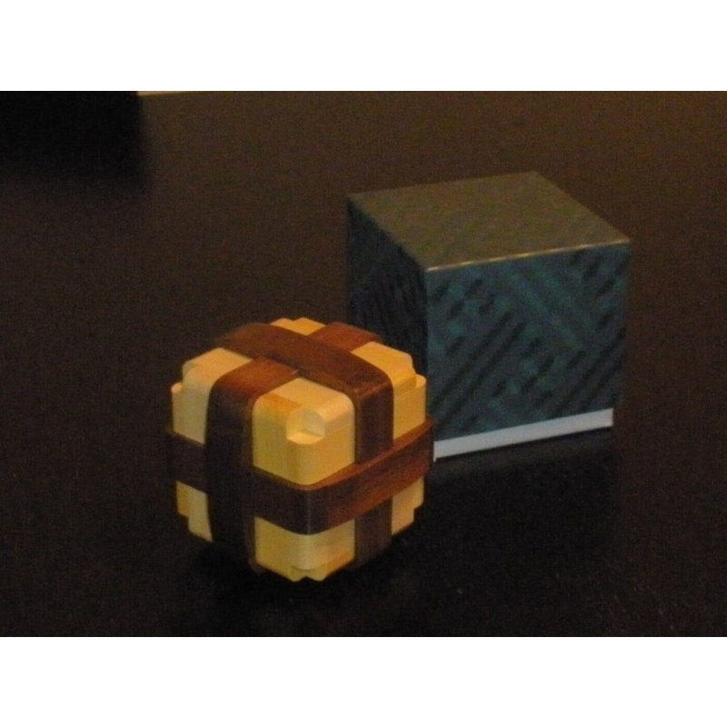 Kamei M-41 Parcel Box