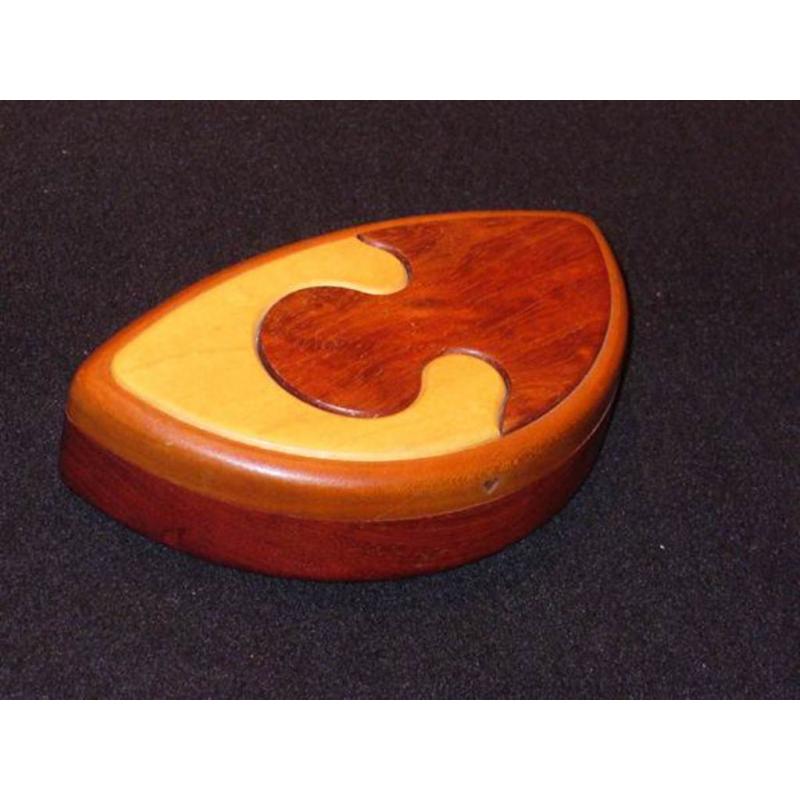 Seesaw Puzzle Box - Heartwood Creations