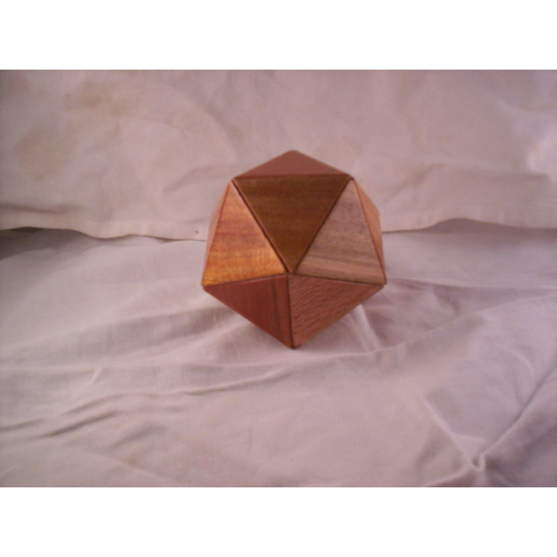 Spinning Exploding Icosahedron