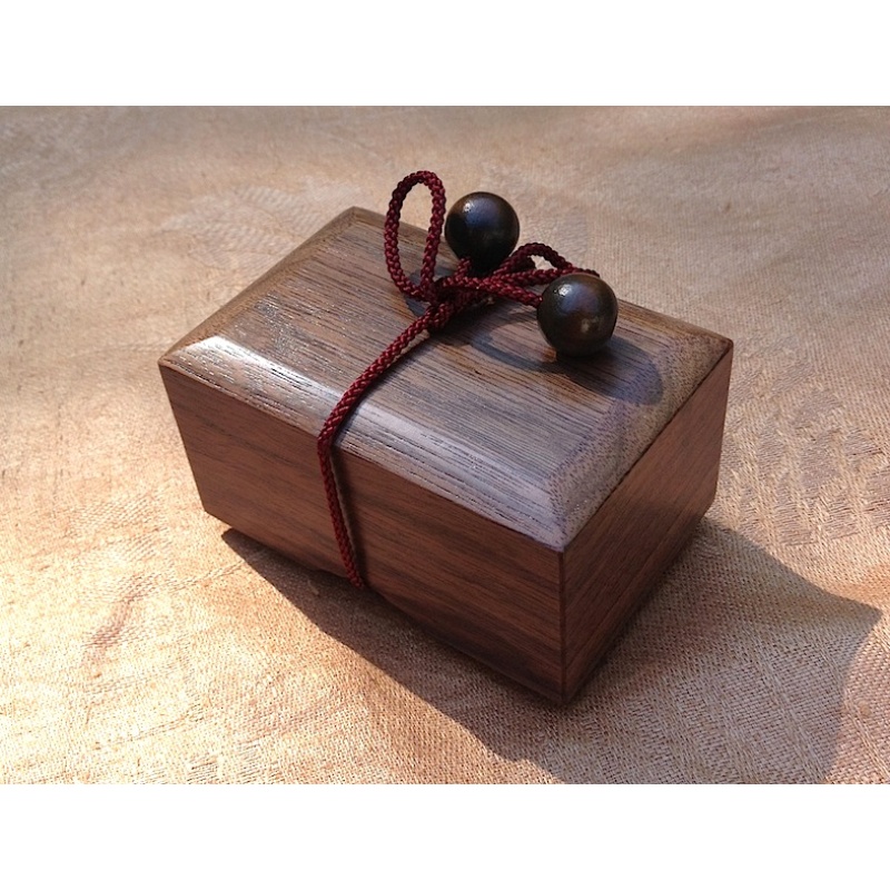 String Box 2