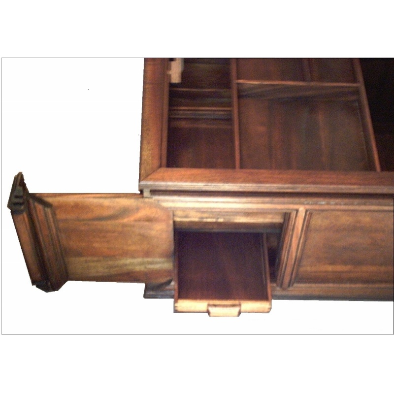 Stickman Mahogany Chest