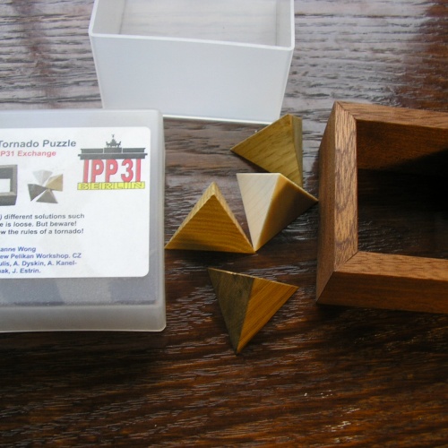 The Tornado Puzzle - wood - Pelikan IPP 31 exchange puzz