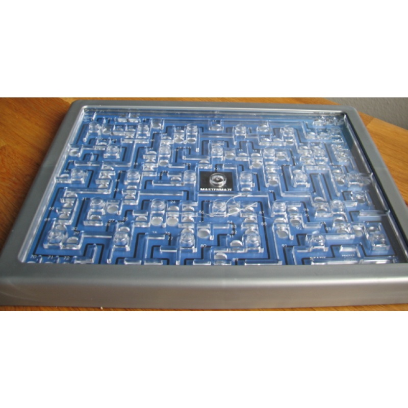 Debenhams Master Maze