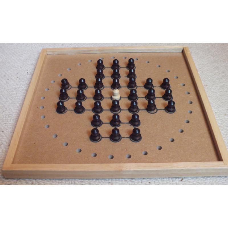 Large Peg Puzzle for the Blind