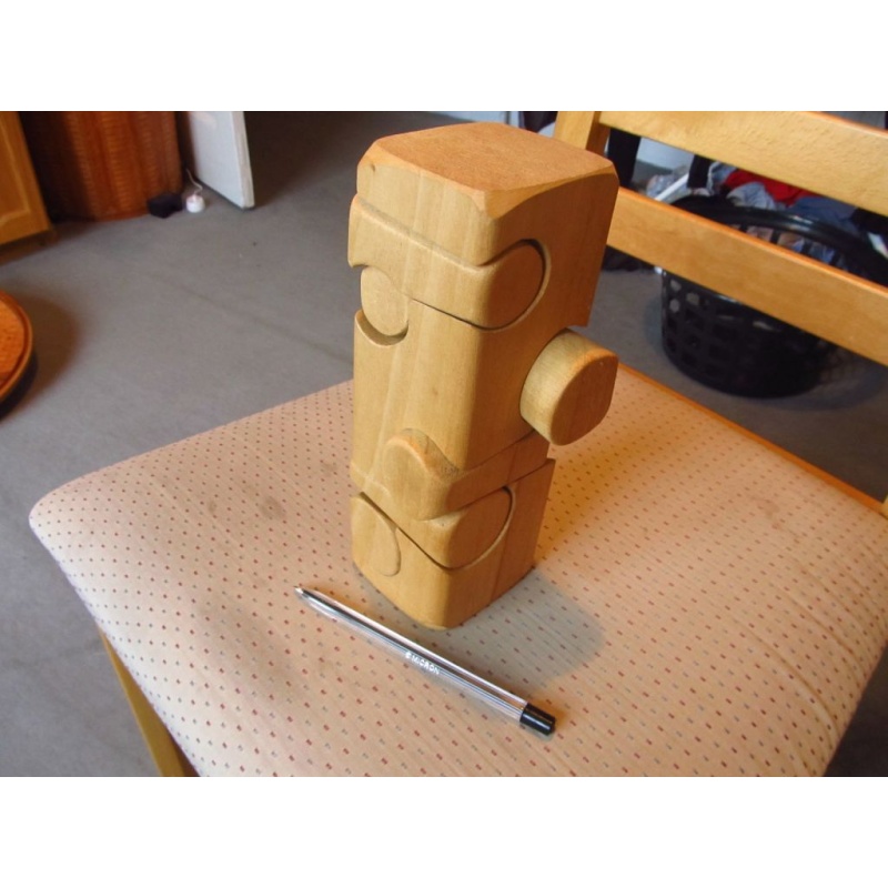 wood sculpture puzzle