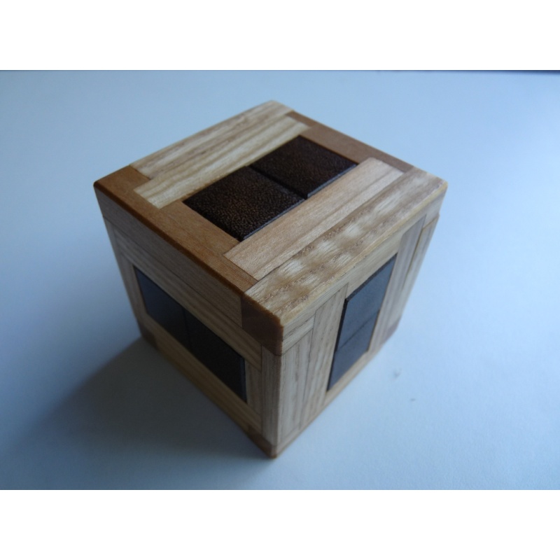 2 HALVES CAGES 4A (Ash Wakapou) (Benedetti/Vigouroux)