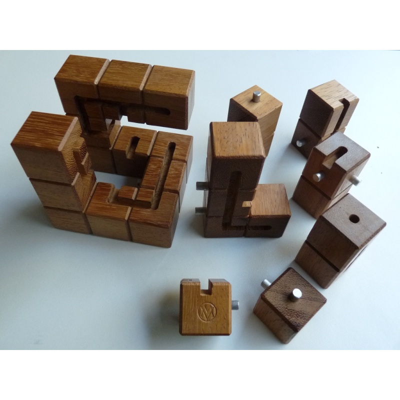 DAEDALUS (Unknown wood 7.8cm) (Benedetti/Vigouroux)