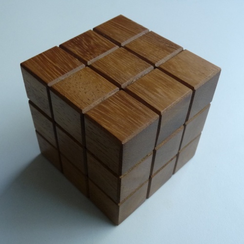 DAEDALUS (Unknown wood 7.8cm) (Benedetti/Vigouroux)