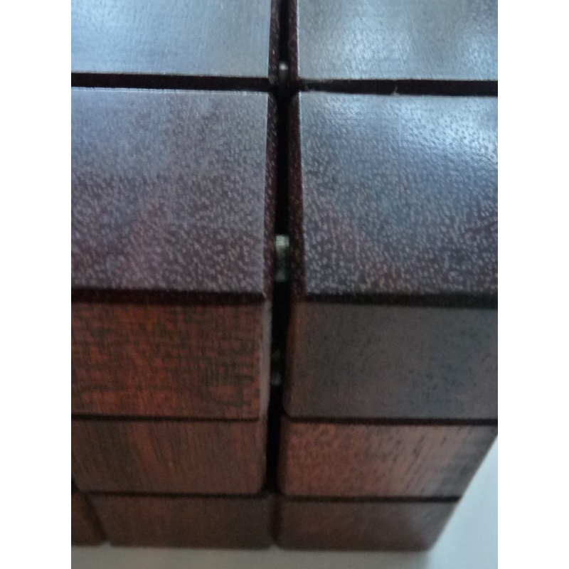 DAEDALUS (Bloodwood 7.8cm) (Benedetti/Vigouroux)