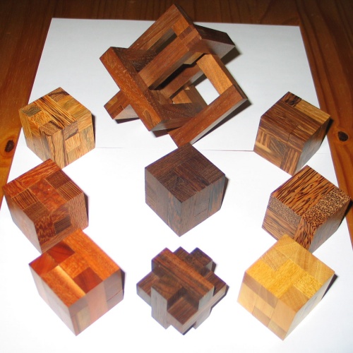 Mine's Cube in Cage 333