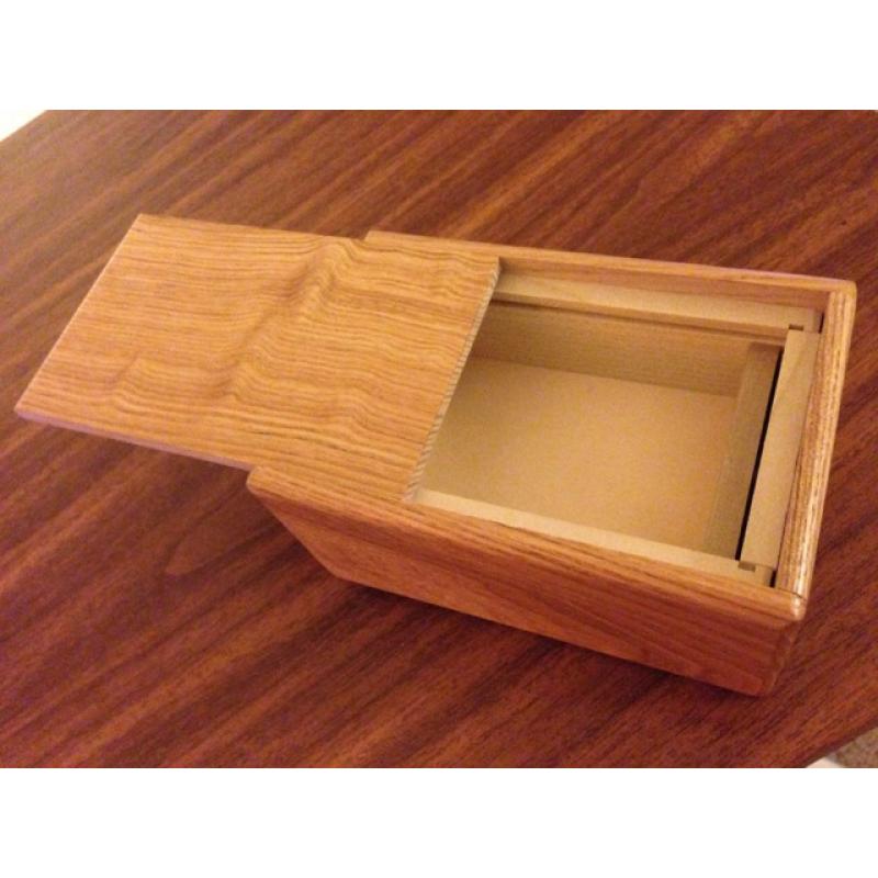 Mechanism Box &#039;98 by Atsushi Katagiri &amp; Hideto Sato